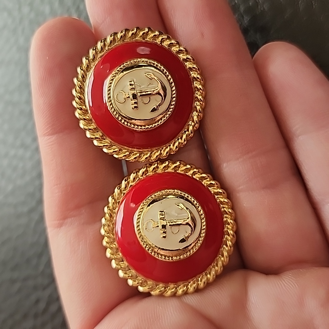 Vtg Earrings
